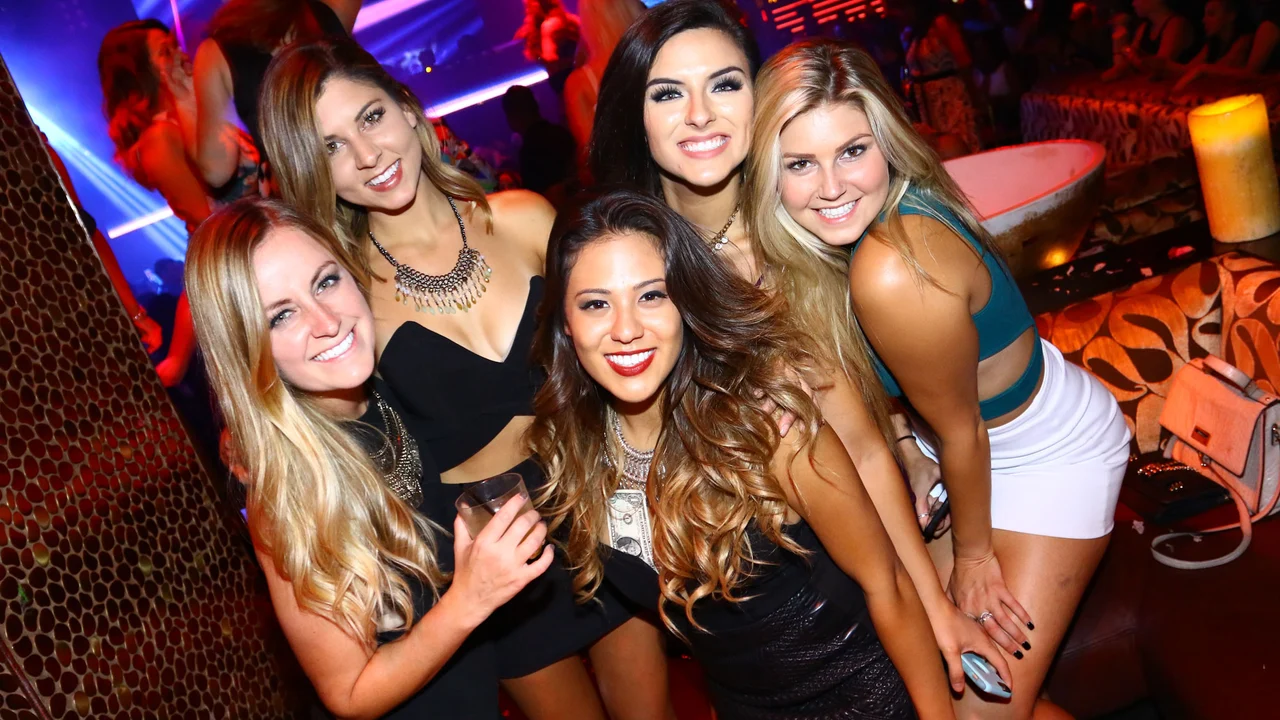 A Night to Remember: Unforgettable Experiences in Abu Dhabi's Nightlife